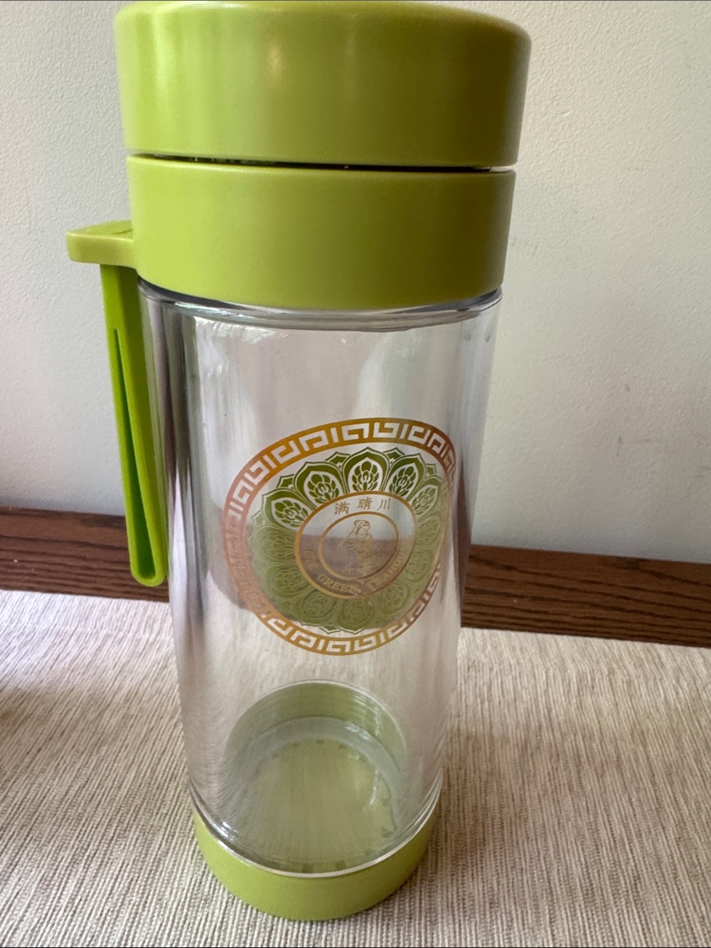Green Glass Travel Tumbler with Leak-Resistant Lid